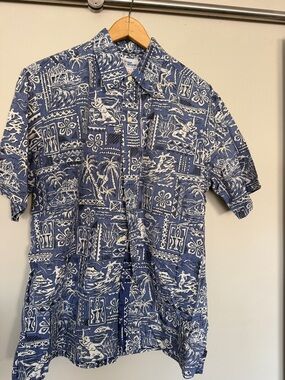 reyn spooner Blue and White Island Print Camp Shirt